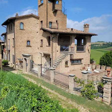 Il Castelletto Di Gomo