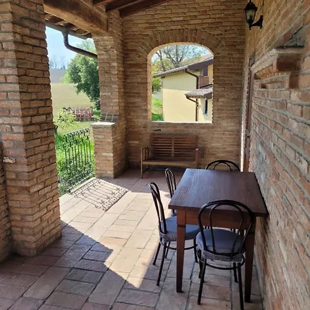 Il Castelletto Di Gomo